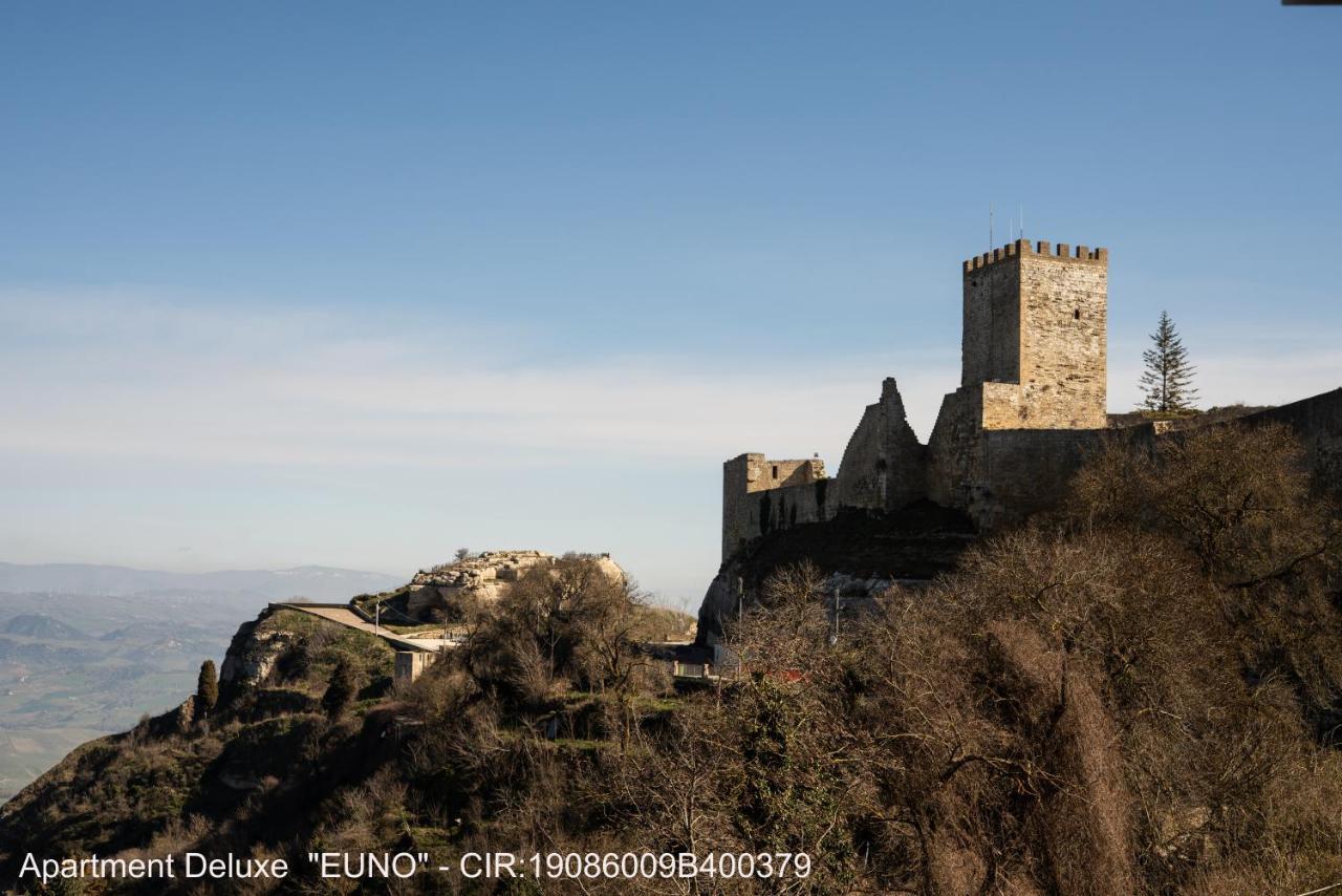 Rocca Di Cerere "Rocca Da Zeru" Apartments 恩纳 外观 照片