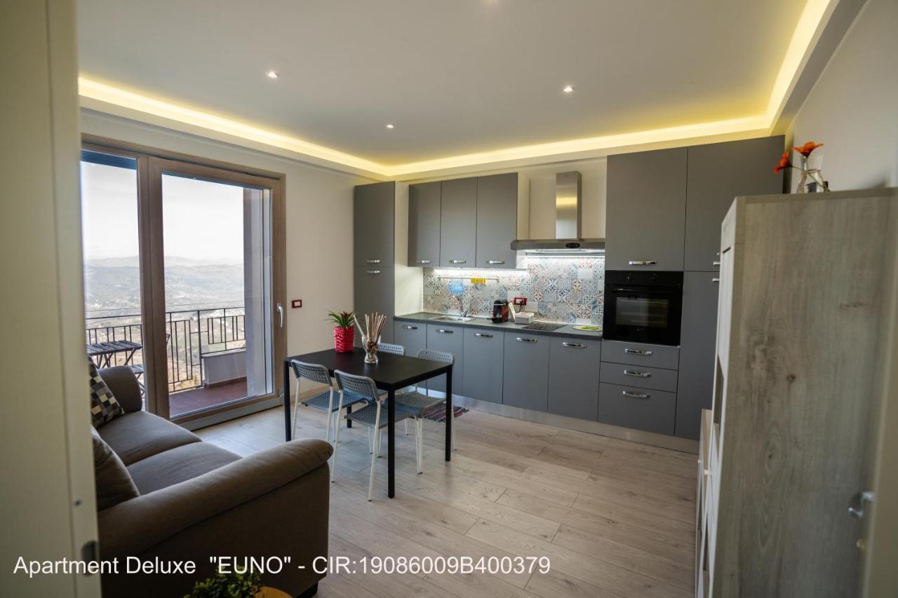 Rocca Di Cerere "Rocca Da Zeru" Apartments 恩纳 外观 照片
