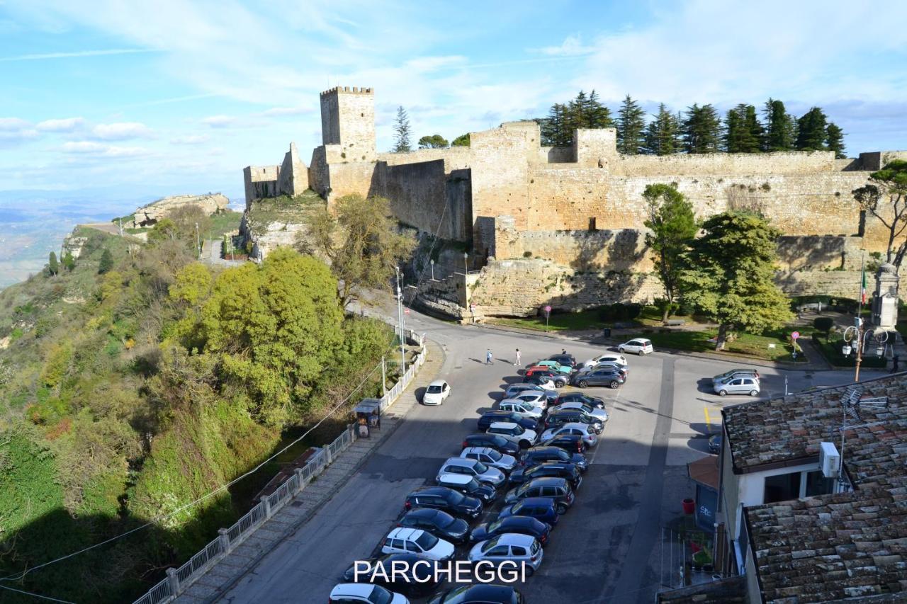 Rocca Di Cerere "Rocca Da Zeru" Apartments 恩纳 外观 照片