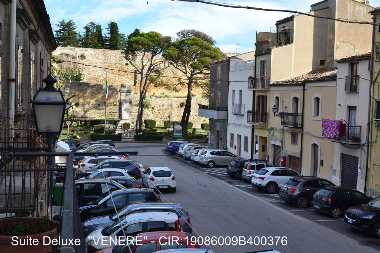 Rocca Di Cerere "Rocca Da Zeru" Apartments 恩纳 外观 照片