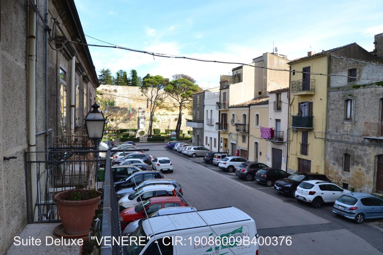 Rocca Di Cerere "Rocca Da Zeru" Apartments 恩纳 外观 照片
